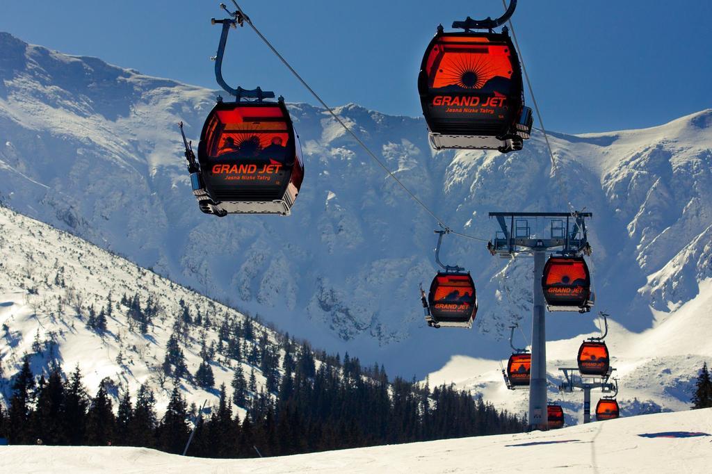 Chata Ski Chopok Demanovska Dolina Bagian luar foto